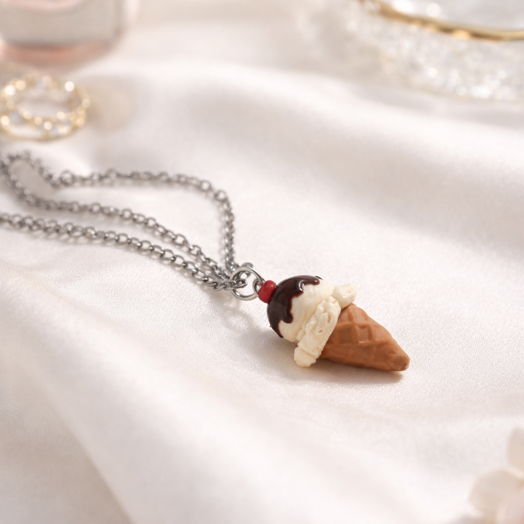 Vanilla Sundae Necklace